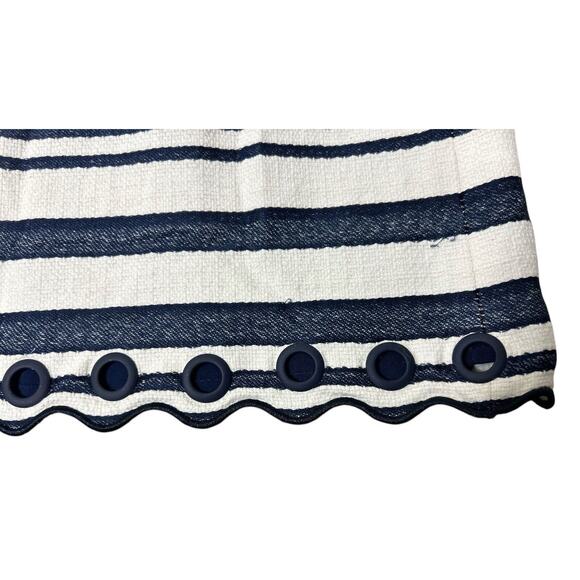 DE COLLECTION Striped Blue White Pencil Skirt Sz Medium Nautical Scalloped Hem - Picture 5 of 7
